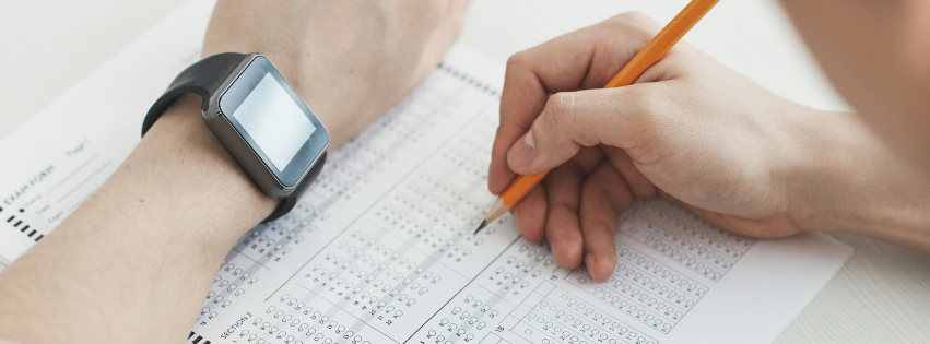 Niezbędnik ósmoklasisty – rodzaje zadań wraz z przykładami na Egzaminie Ósmoklasisty (E8) z języka angielskiego